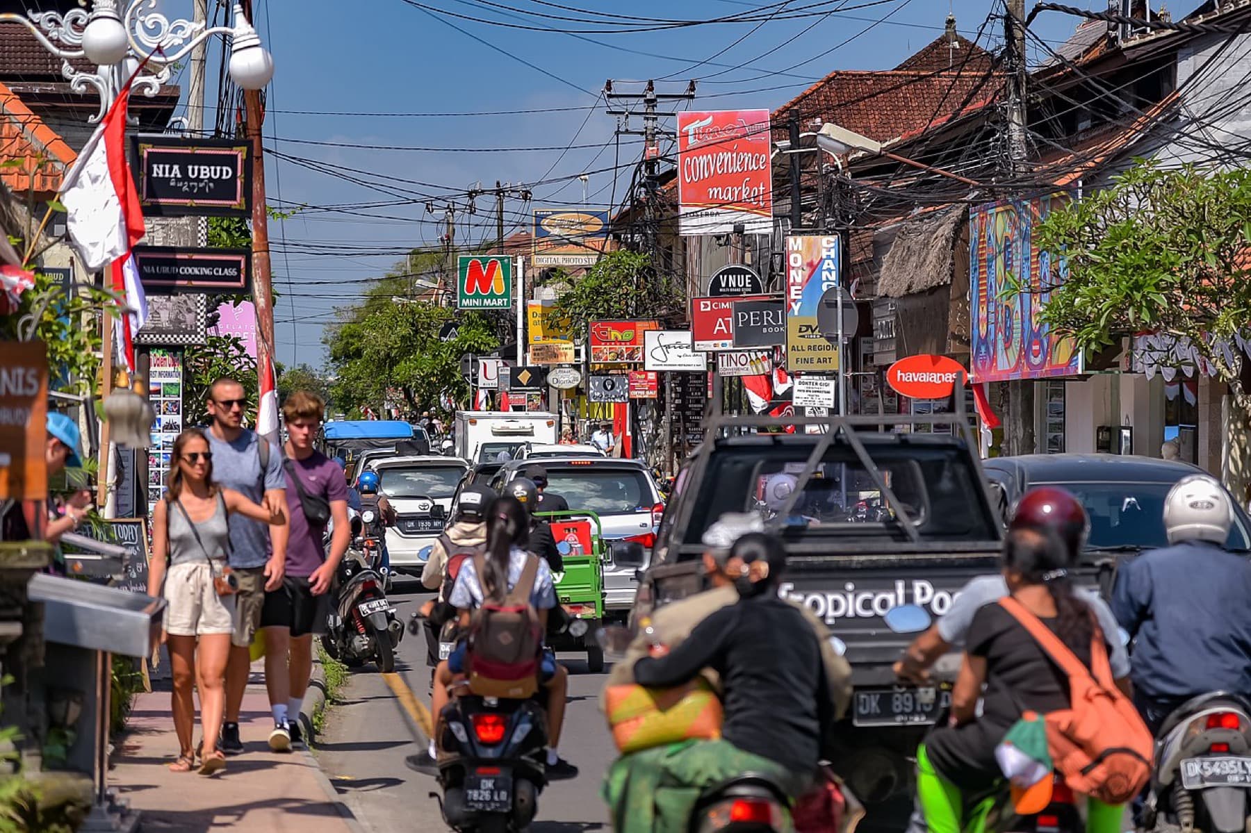 A path through Ubud, Bali